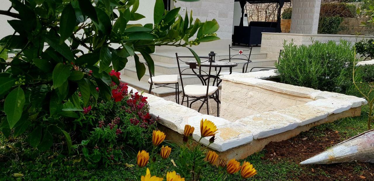 Malo More Holiday Home Mali Ston Exterior foto